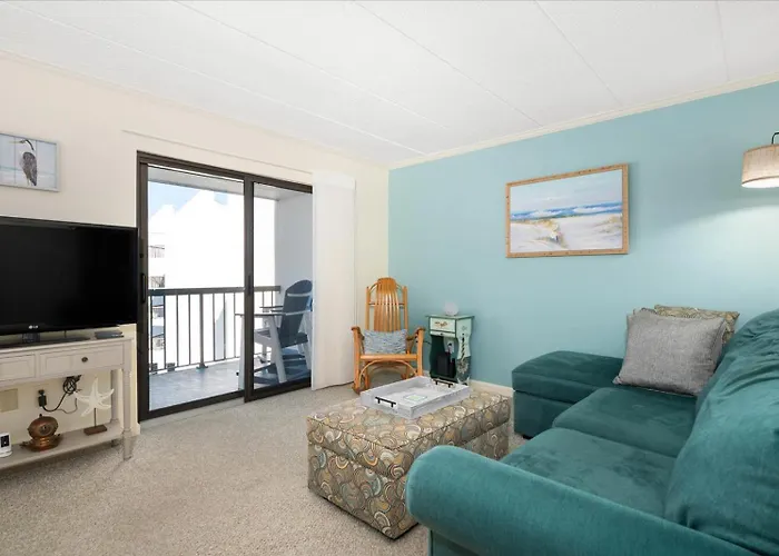 Holiday home With Outdoor Pool And Balcony! *