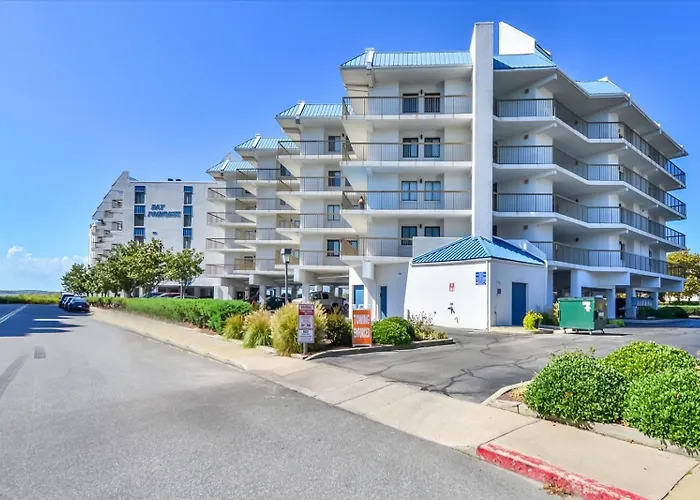 With Outdoor Pool And Balcony! Holiday home Ocean City